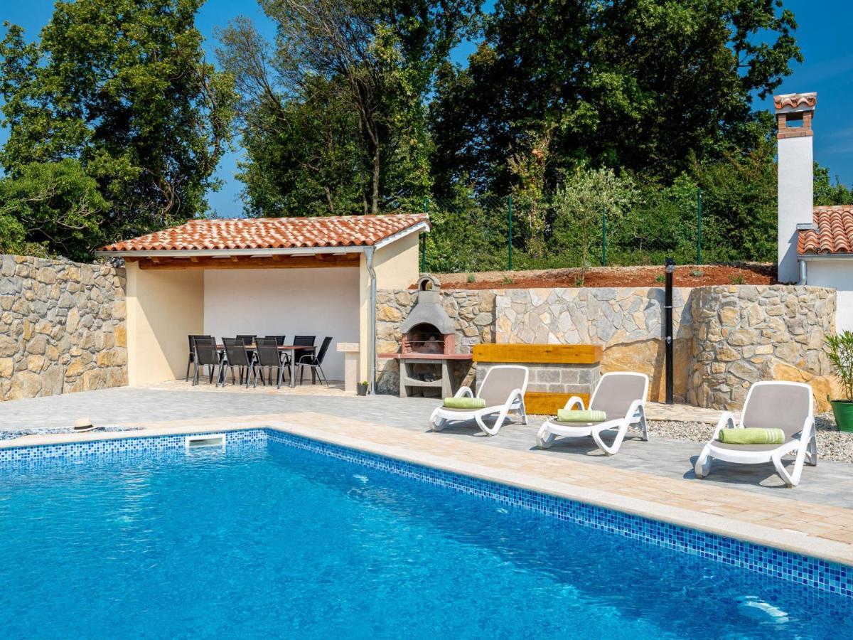 Tranquil Holiday Home In Labin With Private Swimming Pool Kültér fotó